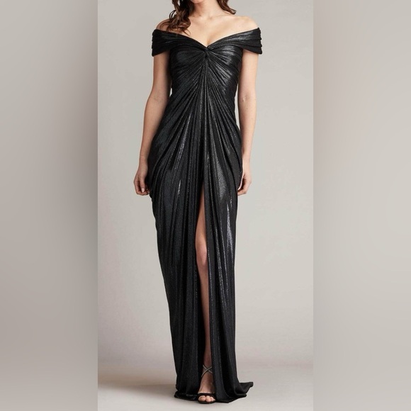 $495 Tadashi Shoji BSJ24630L Off Shoulder Lame Evening Gown NWT